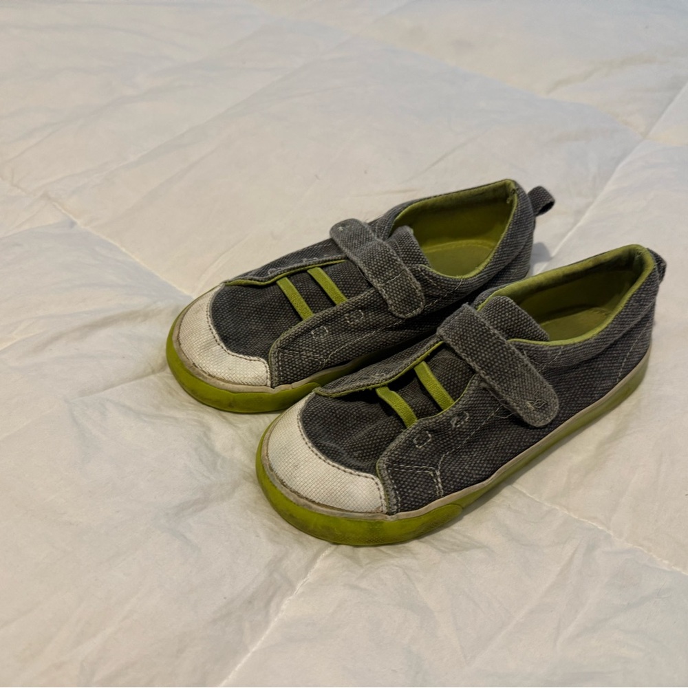 See Kai Run Stevie II Canvas Sneakers